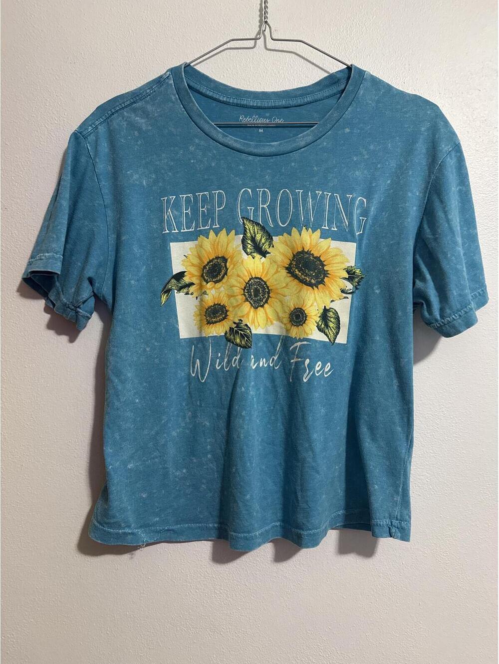 Two tshirts S/M